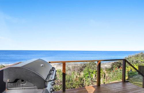 Ulladulla House | South Pacific Beach House - direct beach access