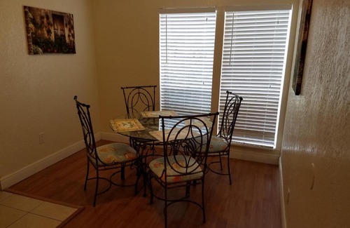 Gulf Gate Estates Apartment | South Sarasota Apartment