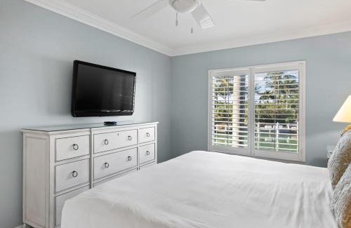 Captiva House | South Seas Marina Villas 603 - Gorgeous Harbourfront Residence