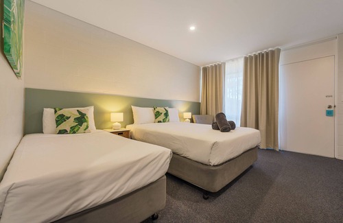 Merimbula Hotel | South Seas Motel