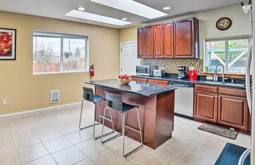Bryn Mawr-Skyway House | South Seattle Home Near Downtown!