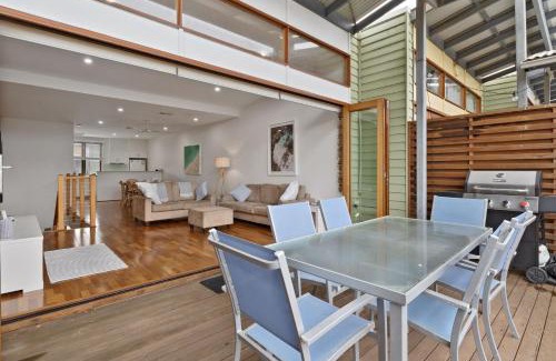 Normanville House | South Shores Villa 12
