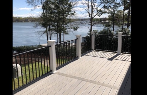 Lake Norman of Catawba House | Southern Breeze lake front property is pet friendly for an additional fee