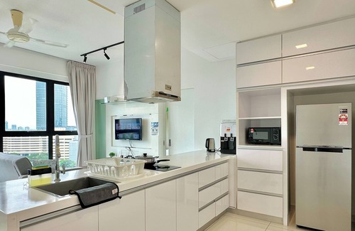Central District Condo | Southkey Mosaic Mid Valley by Stayrene