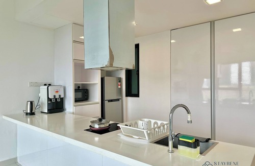 Central District Condo | Southkey Mosaic Mid Valley by Stayrene