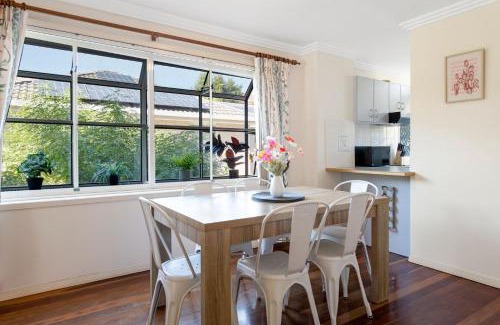 Southport House | Southport Escape Close To Everything - CoastHM