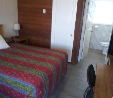 Coos Bay Hotel | Southsider Motel