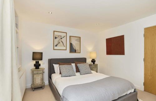 Putney Apartment | Southwest London Stay - Putney 2-Bed Flat