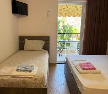 Nea Playia Apartment | Souzana Rooms