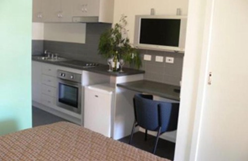 Golden Point Apartment | Sovereign Views Apartments