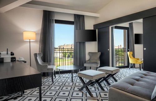 Carcassonne Hotel | SOWELL COLLECTION Hôtel du Roi & SPA