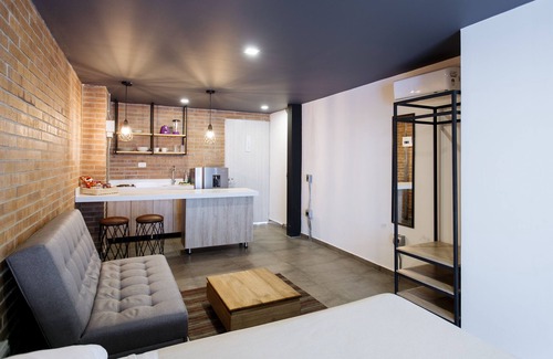 El Poblado Apartment | Soy Local Provenza