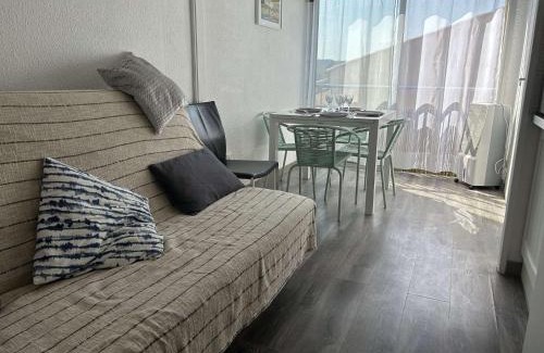 Saint-Pierre-la-Mer Apartment | SP490-039 Appartement 2 pièces SAINT PIERRE LA MER