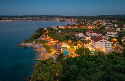 Porat Hotel | Spa & Wellness Hotel Pinia