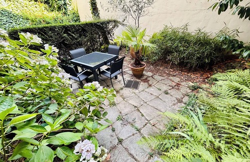 Le Chesnay Apartment | Spacieux Appartement 6-8 Pers Versailles Avec Jardin