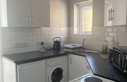 Herne Bay Apartment | Spacious 1-bed Apartment in the Heart of Herne Bay