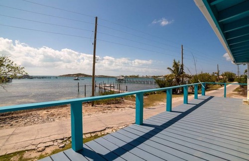 Great Guana Cay House | Spacious 1 Bed/1 Bath Home Overlooking the Harbour