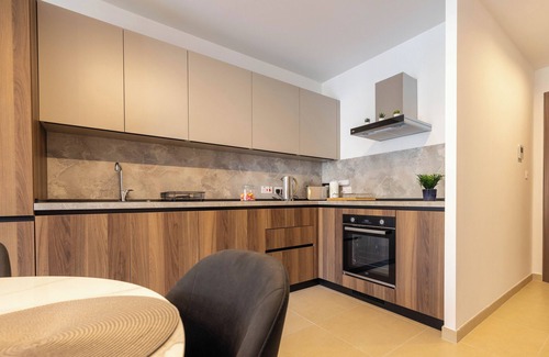 Madliena Apartment | Spacious 2 Bedroom | Prime Location | Feels Like Home