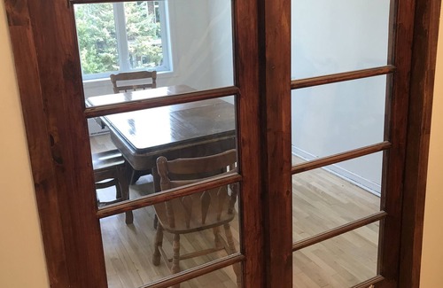 Verdun Apartment | Spacious 2-Bedroom Apartment with Balconies - 2 mins from the river!