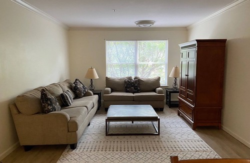 Williamstown Apartment | Spacious 2-bedroom apartment located in downtown Williamstown.