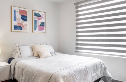 Villa Marina Apartment | Spacious 2 Bedroom Villa with Beautiful Sunset