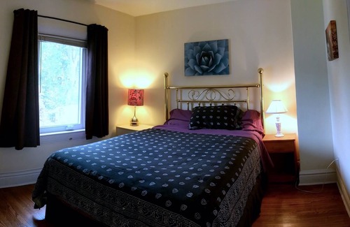 Mount Pleasant East House | Spacious 2 Bedroom w/Free Parking