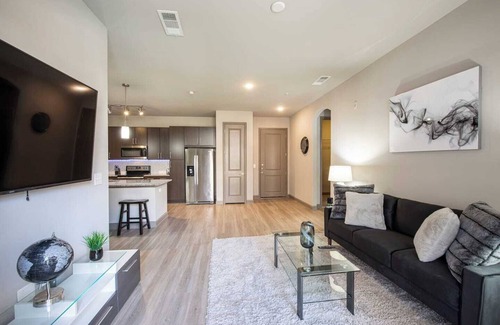Atlantic Station Area Apartment | Spacious 2BDRM Unit, Midtown Atlanta w/FREE parking
