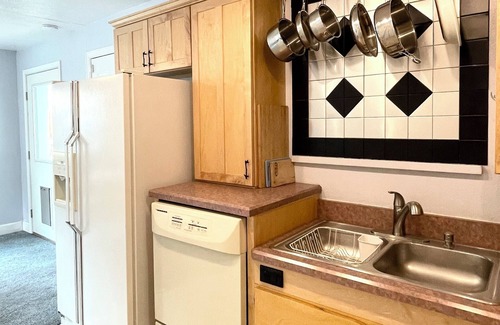 Newlands House | Spacious 2BR/2BA Boulder Retreat Walk to Pearl Street & Trails & More!