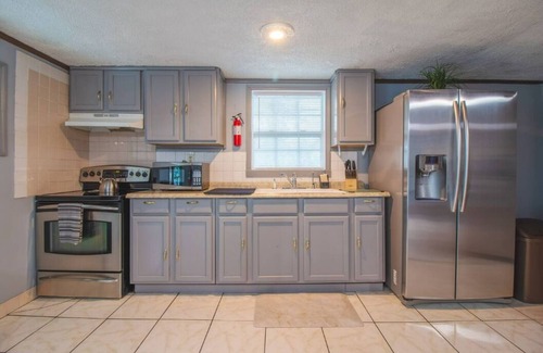 Union Park House | Spacious 2BR Orlando Getaway Comfort + Pets