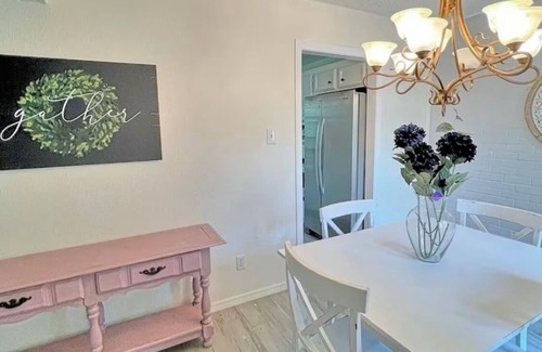 West Arlington House | Spacious 3-Bedroom Home, Minutes from AT&T Stadium