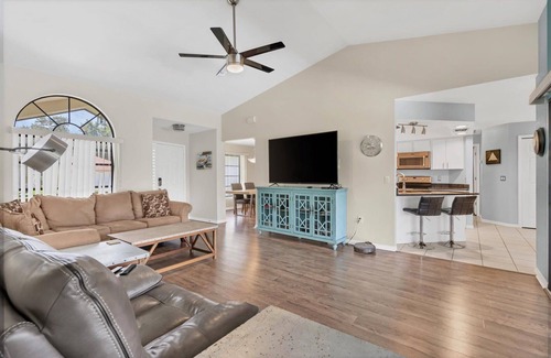 Deep Creek House | 🥇 Spacious 3bd houseClose to Port Charlotte Shopping and Dining (CH1122)