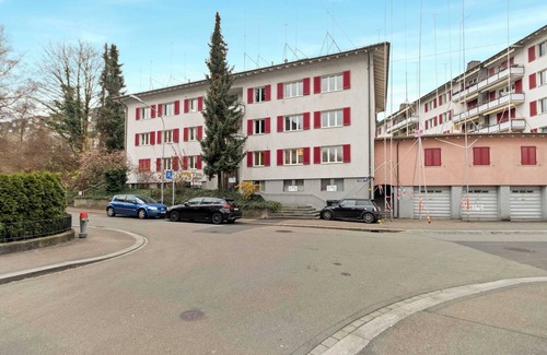 Alt-Wiedikon Apartment | Spacious 3BR Apartment near Museums & Zurich Center