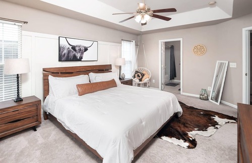 Charlotte House | Spacious 3BR Haven W/ Outdoor Patio & Games!