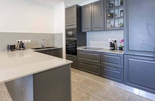 Mosta Apartment | Spacious 3BR home with private Balconies in Mosta