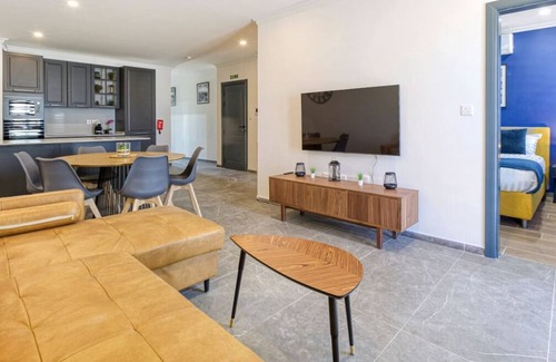 Mosta Apartment | Spacious 3BR home with private Balconies in Mosta