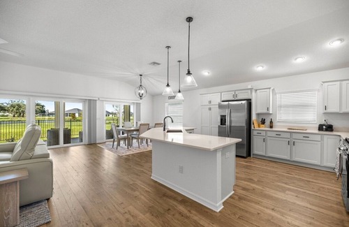 Sumter County House | Spacious 3BR | King Bed, Golf Cart, The Villages