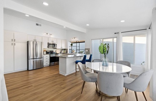 Fountain Valley House | Spacious 3BR Retreat for 6 Guests Perfect Getaway!