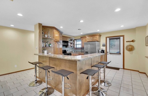 Rio Hondo House | Spacious 4-bedroom house on charming Arroyo Colorado. 3 Tier Boathouse,