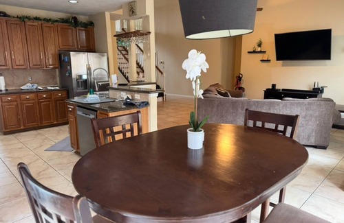 Atascocita House | Spacious 4-bedroom house with WiFi and AC in delightful Humble