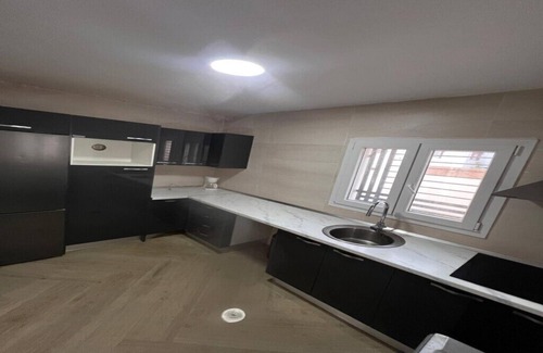 Nouakchott Villa | Spacious 4-bedroom villa with WiFi, AC in welcoming Nouakchott