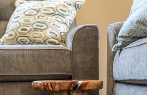 Orono Apartment | Spacious 4BD | Sleeps 8 | Only Minutes to Bangor.