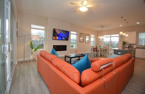 Marineland Acres House | Spacious 5 Bed Home with Beach Access