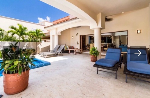 Puerto Aventuras House | Spacious 5-bedroom house in wonderful Puerto Aventuras with AC, Pool,Boat Dock