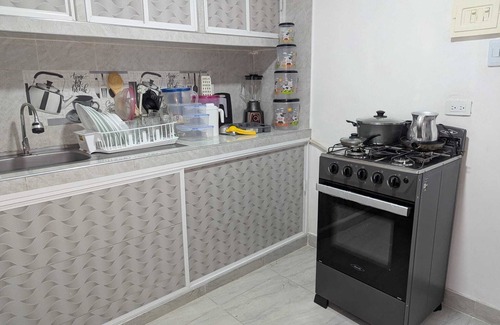 Cali Hotel | Spacious 5-bedroom house with garage and double kitchens