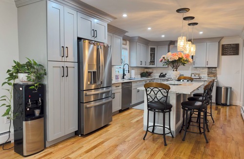 Cold Spring House | Spacious 5-bedroom house in the woods in Cold Spring just 5 minutes from town