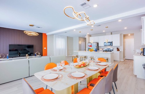 Enterprise Villa | Spacious 5-bedroom villa with AC, WiFi in vibrant Las Vegas