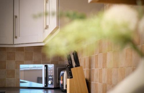 Sunderland House | Spacious 5B Sunderland Home for Groups & Families