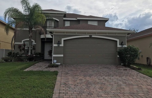 Kissimmee House | SPACIOUS 5BR GETAWAY - 30 MINS FROM DISNEY WORLD