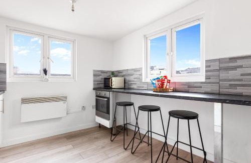 Deptford Apartment | Spacious 7 Bed- High Street Location