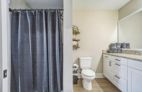 Williamsburg House | Spacious 8BR 8BA Combined Condos in Traverse City
